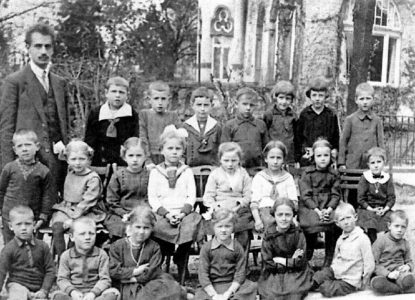 Curso inagural del Primer colegio Waldorf, 1919